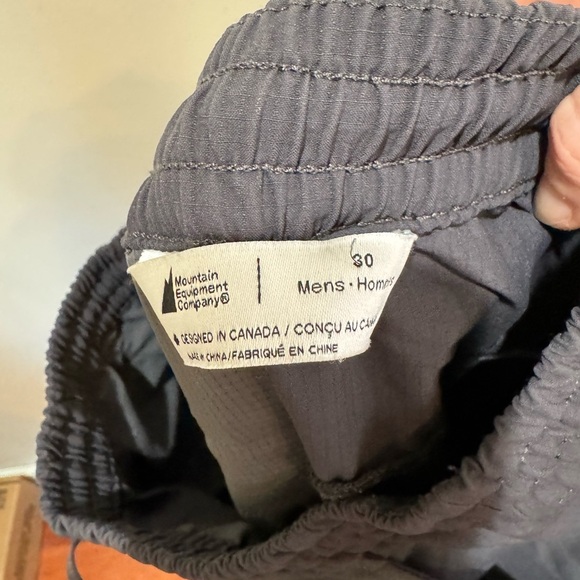 MEC‎ Lightweight Nylon Athletic Hiking Pants Men’s Size 30 - Picture 9 of 10